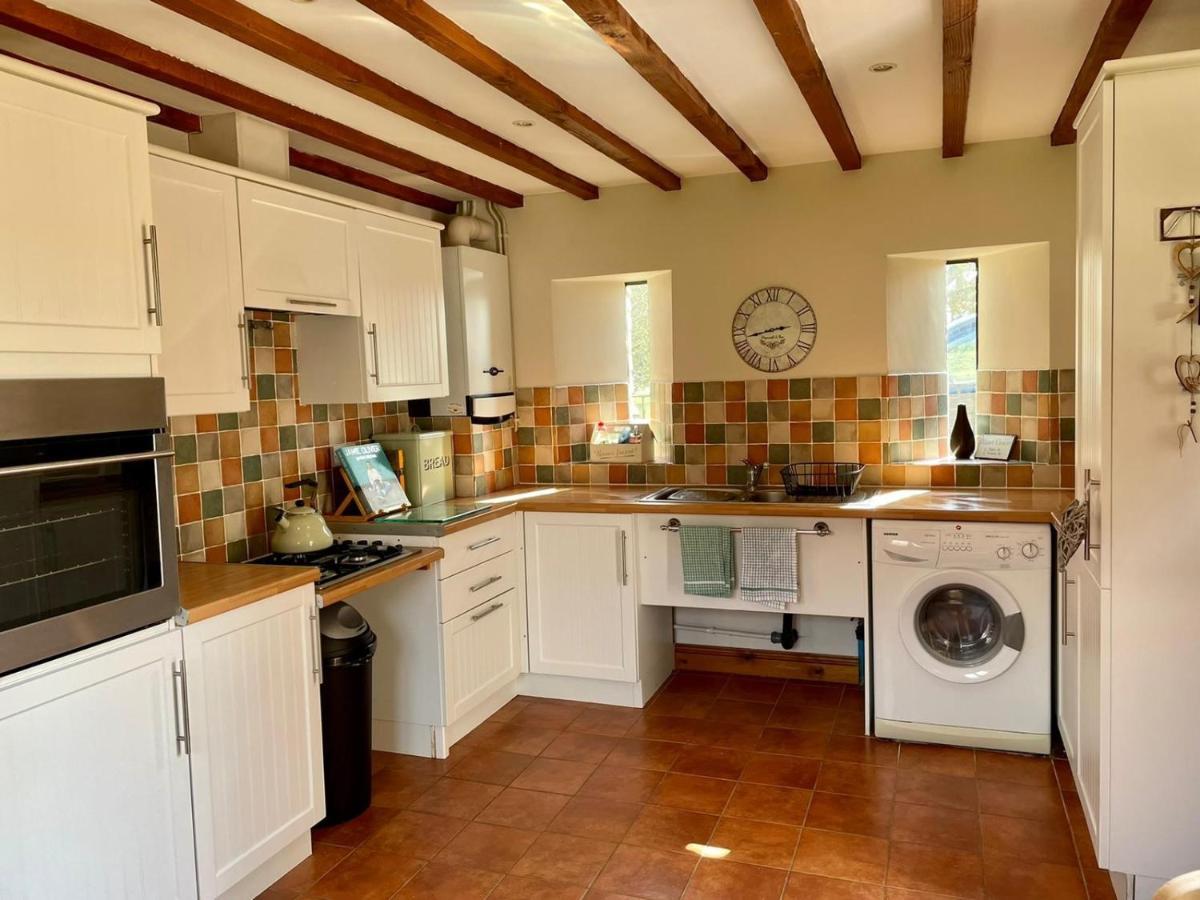 Farriers Cottage Grantham Exterior photo